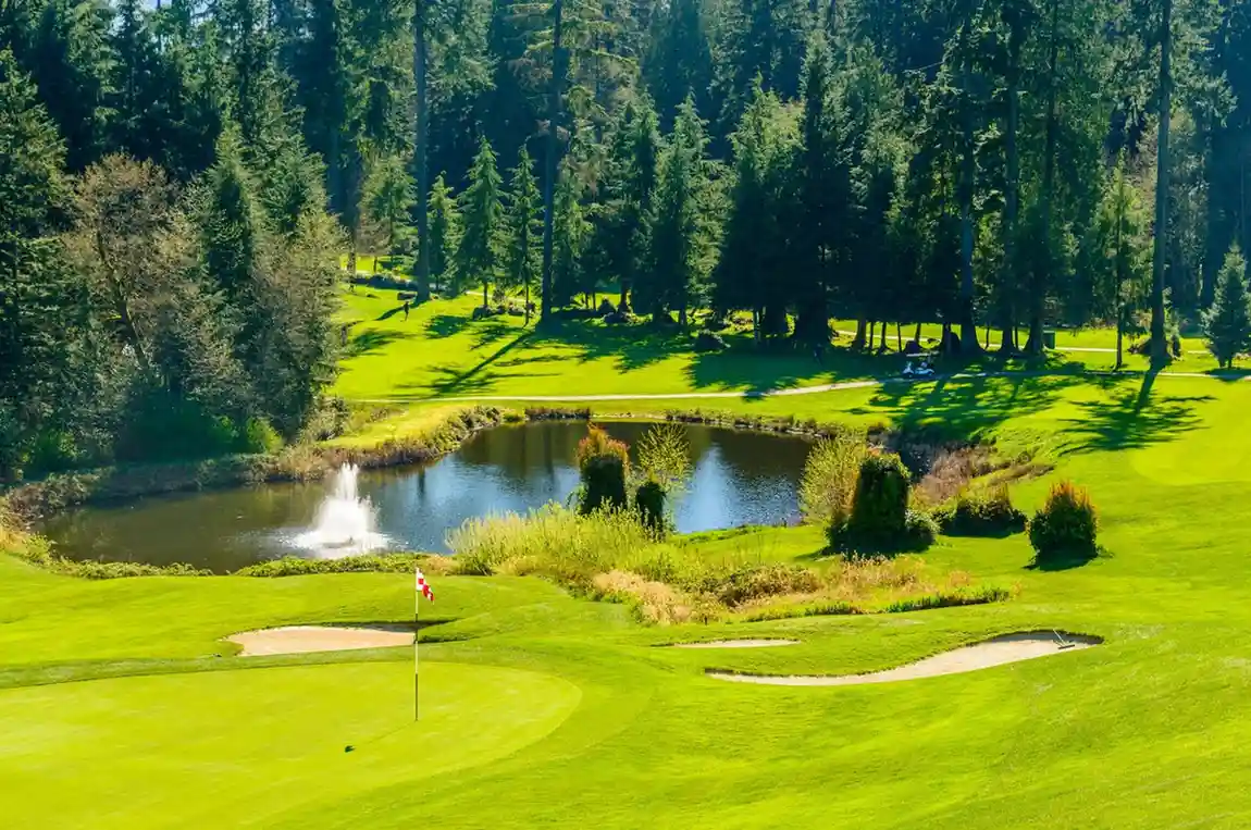shutterstock Golf ground